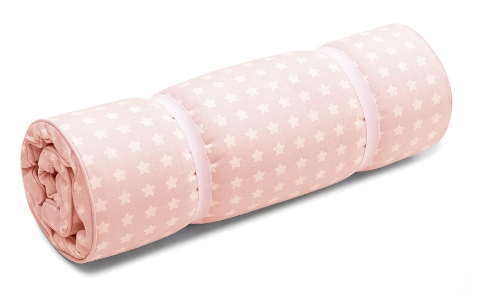 Zrolovaný matrac s popruhmi